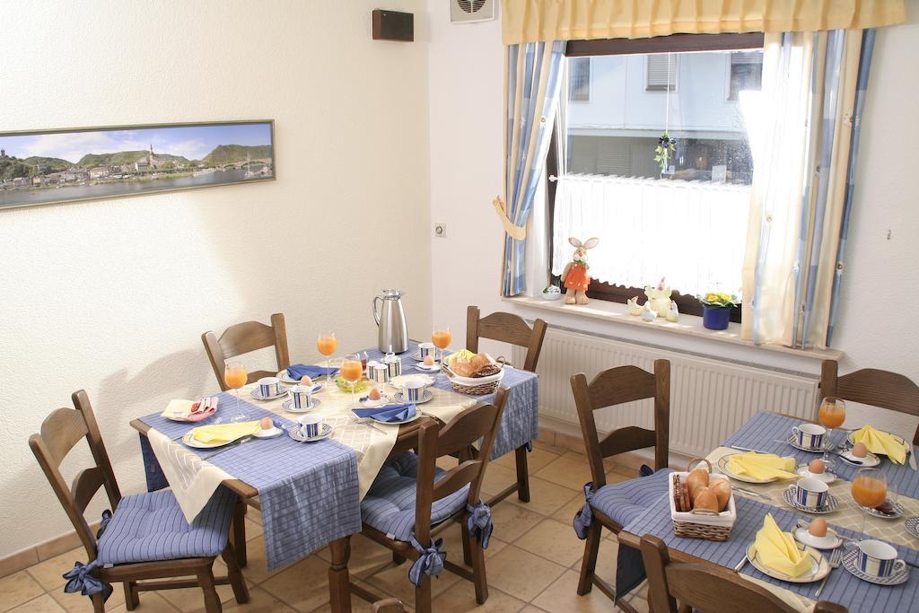 Haus-Anka Hotel Cochem Ngoại thất bức ảnh